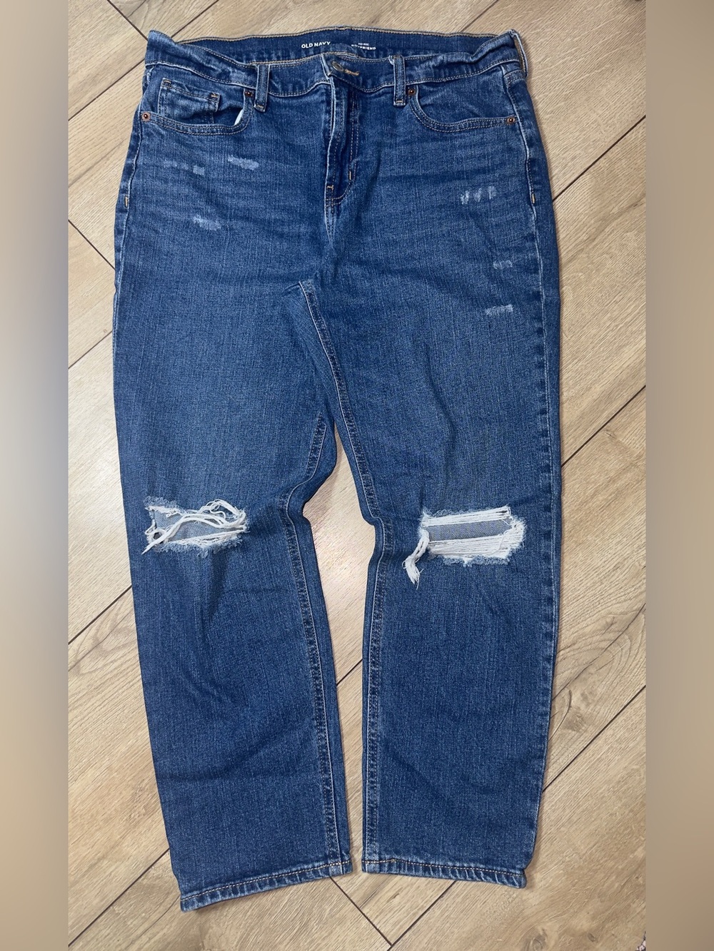 Women’s Old Navy Mid Rise Boyfriend Size 6 Jean